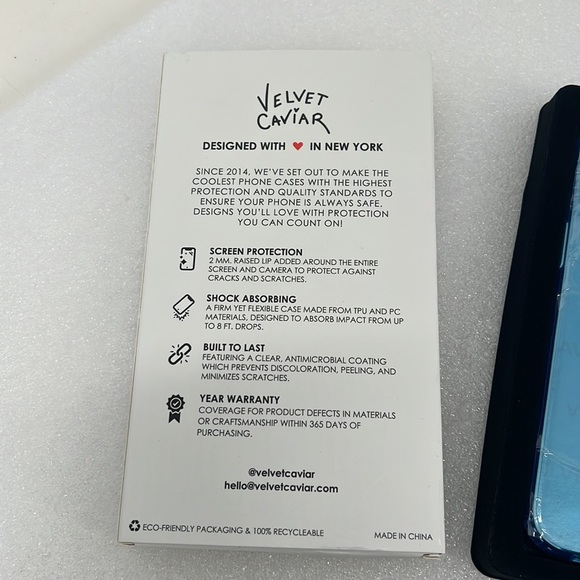 Velvet Caviar Neon Blue iPhone 14 case NWT - Picture 2 of 3